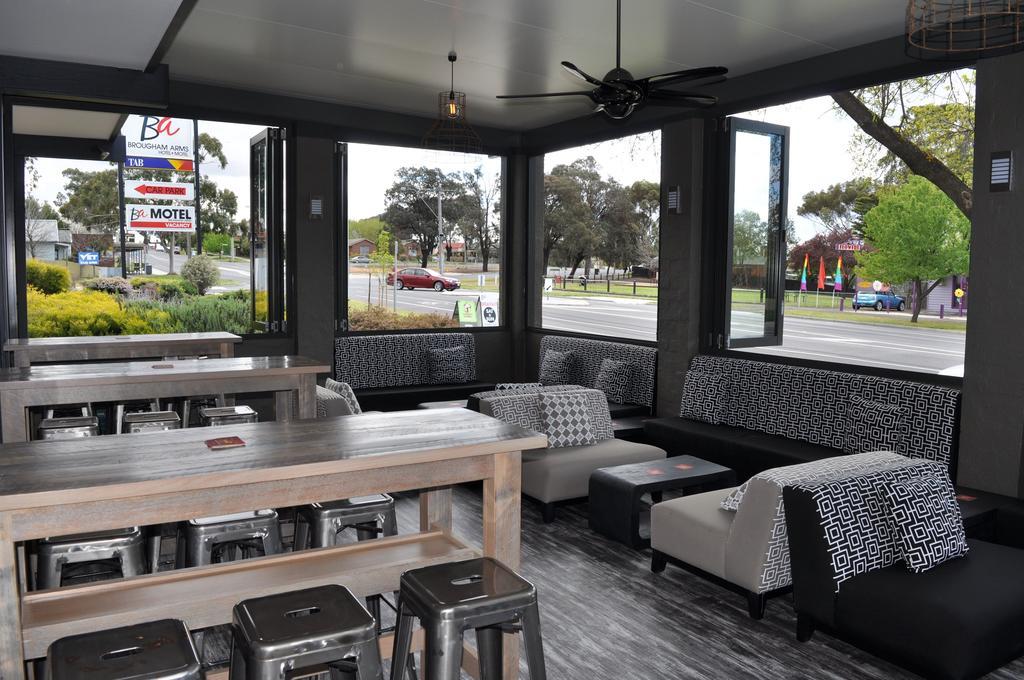 Brougham Arms Hotel Bendigo Exterior photo