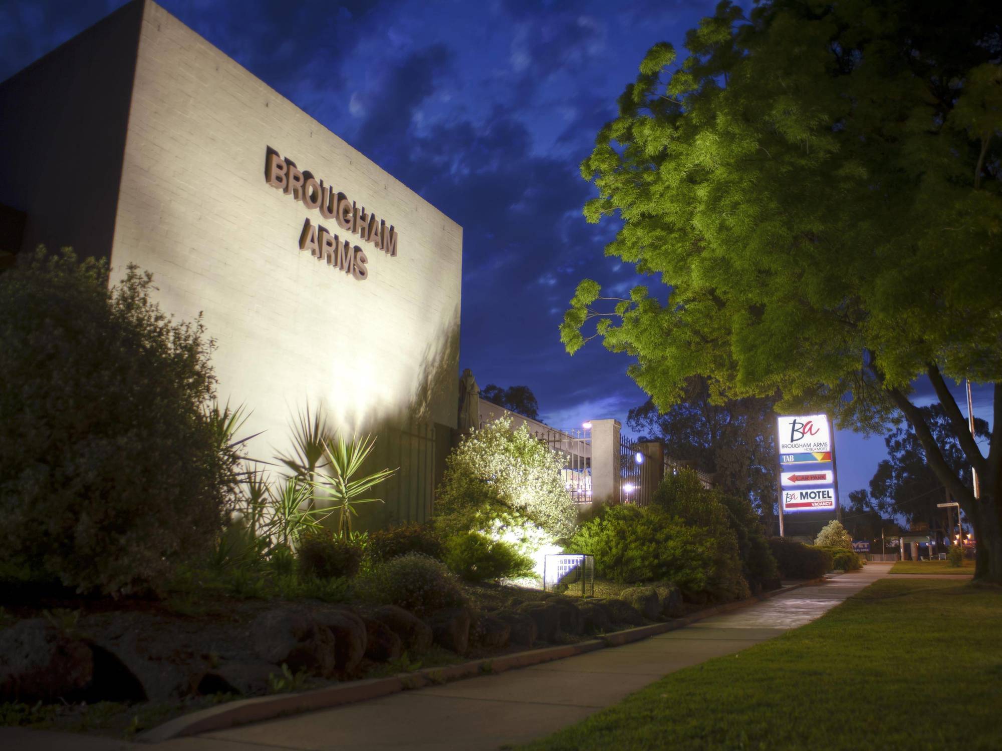 Brougham Arms Hotel Bendigo Exterior photo